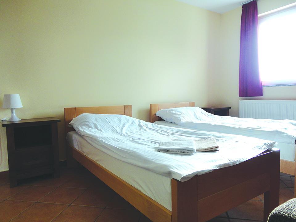Bed and Breakfast Prenociste "Magnus" Slavonski Brod Exterior foto