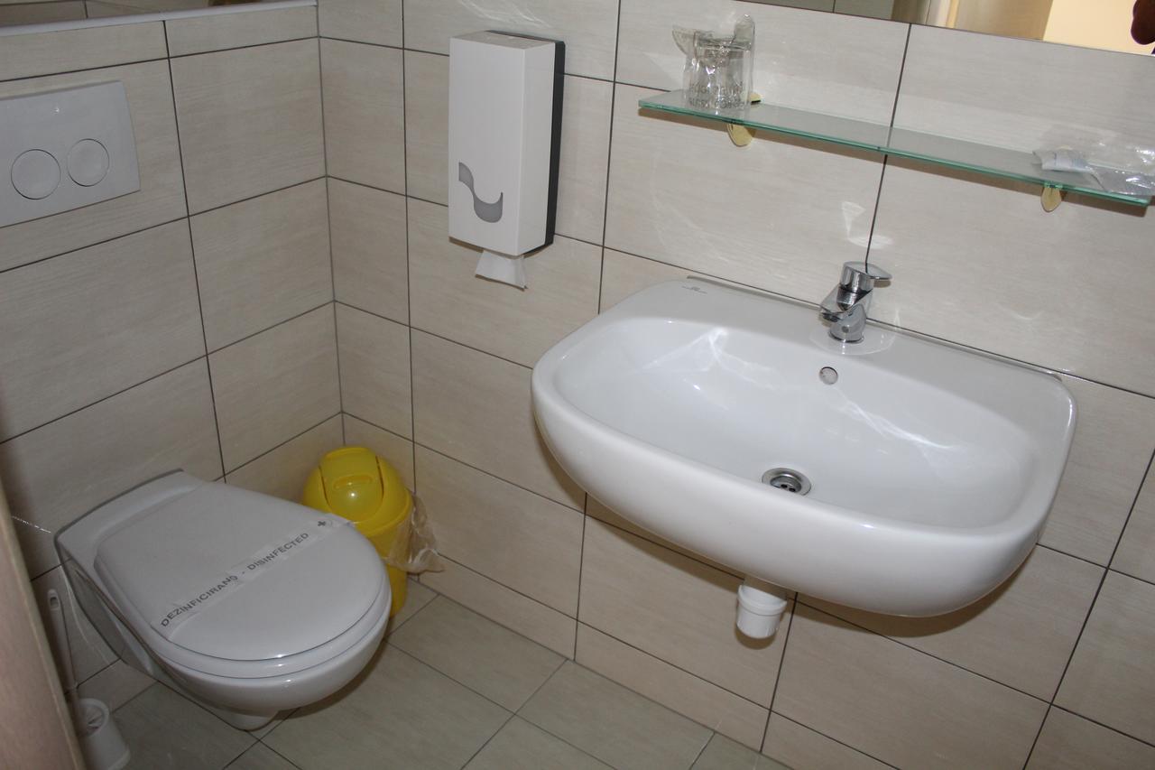 Bed and Breakfast Prenociste "Magnus" Slavonski Brod Exterior foto
