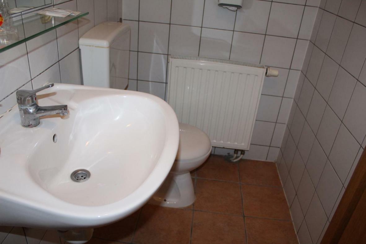 Bed and Breakfast Prenociste "Magnus" Slavonski Brod Exterior foto